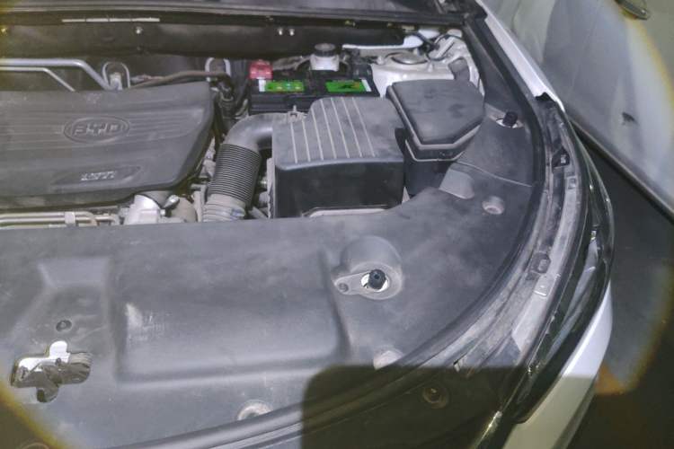 Used BYD Song 2019 1.5TI Automatic Smart Connect Enhanced Version Engine Bay Left