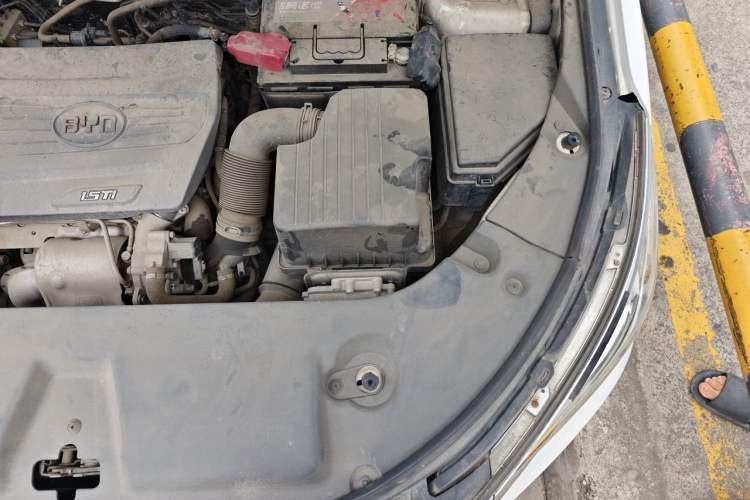 Used BYD Song 2019 1.5TI Automatic Smart Connect Dynamic Model Engine Bay Left
