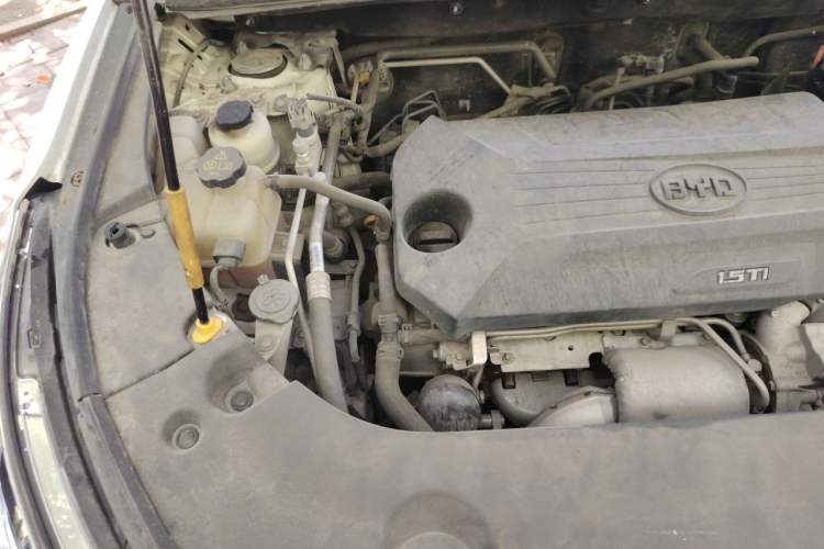 Used BYD Song 2019 1.5TI Automatic Smart Connect Luxurious Edition Engine Bay Right