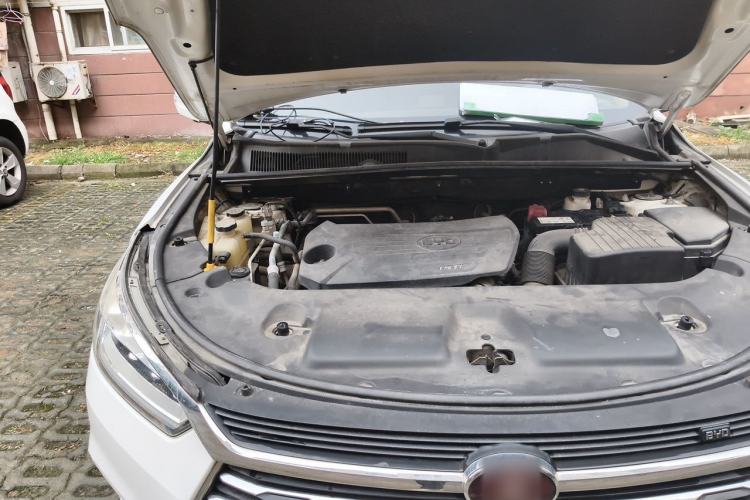Used BYD Song 2019 1.5TI Automatic Smart Connect Luxe Version Engine Bay Right
