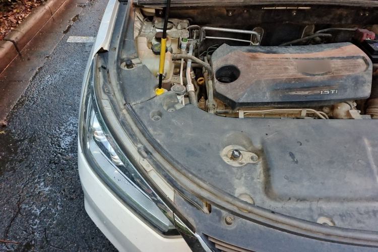 Used BYD Song 2019 1.5TI Manual Smart Connect Enjoyment Model Engine Bay Right