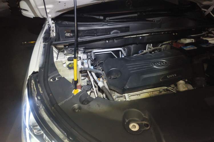 Used BYD Song 2019 1.5TI Automatic Smart Connect Dynamic Model Engine Bay Right