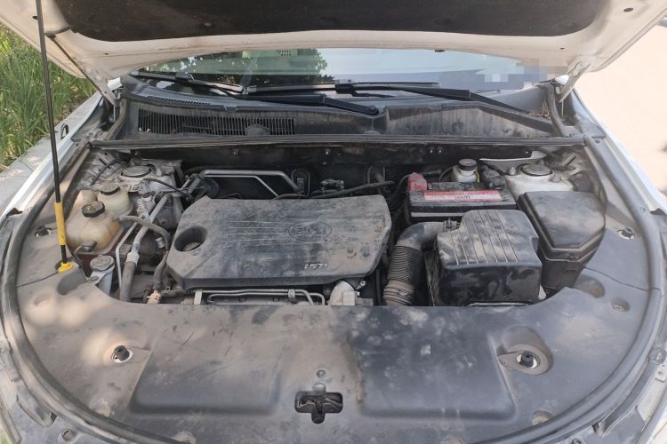 Used BYD Song 2019 1.5TI Automatic Smart Connect Luxe Version Engine Bay