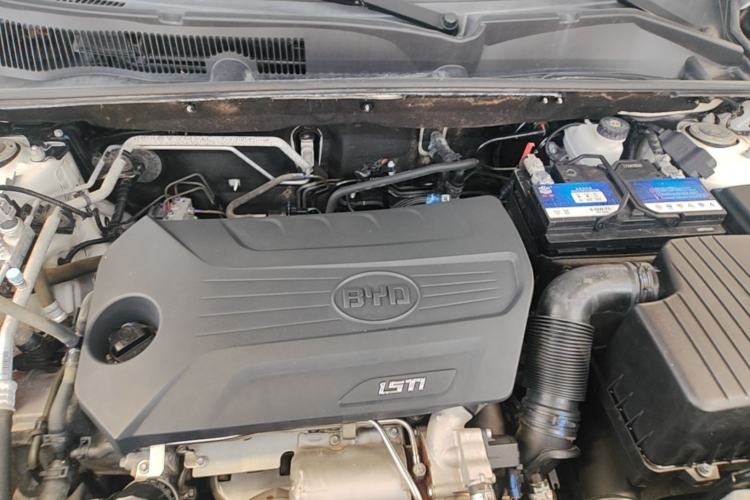 Used BYD Song 2019 1.5TI Automatic Smart Connect Dynamic Model Engine Bay