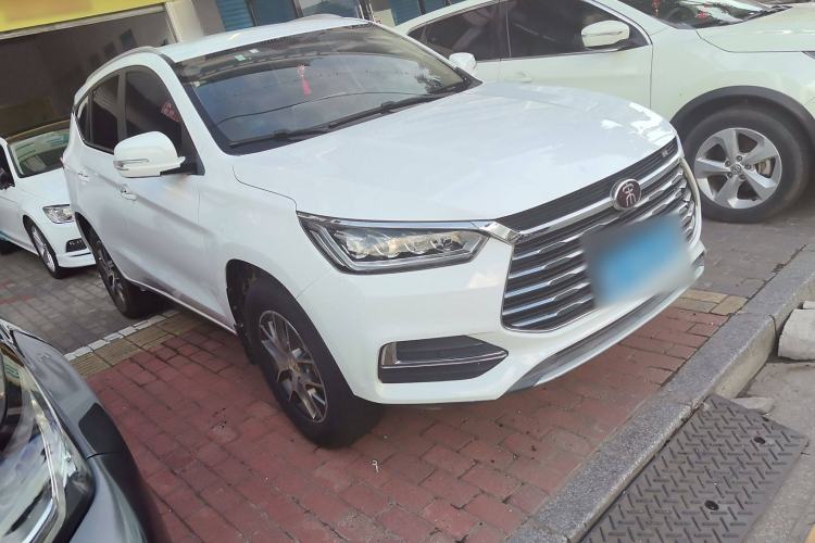 Used BYD Song 2019 1.5TI Manual Smart Connect Enhanced Model Exterior 2