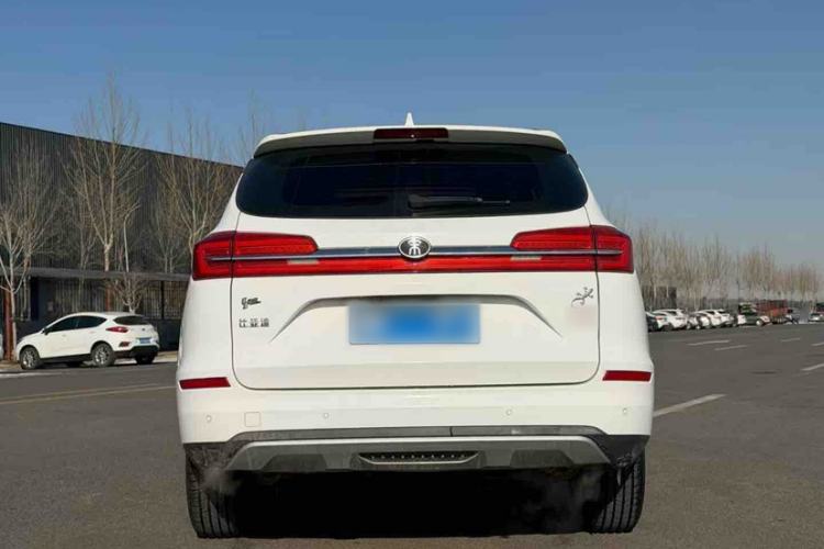 Used BYD Song 2019 1.5TI Automatic Smart Connect Luxurious Edition Exterior 5