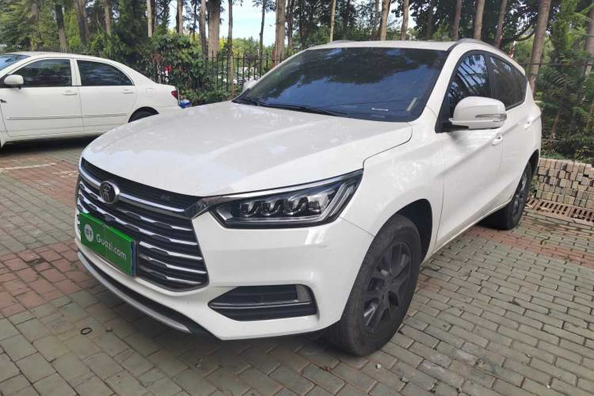 Used BYD Song 2019 1.5TI Automatic Smart Connect Luxurious Edition Front Left 45 Deg
