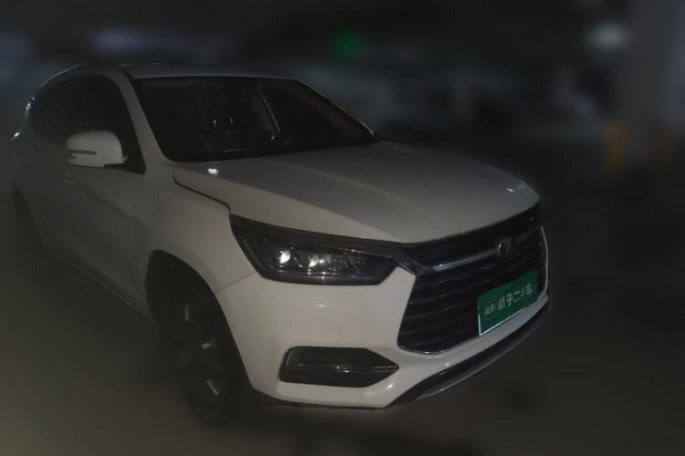 Used BYD Song 2019 1.5TI Automatic Smart Connect Dynamic Model Front Right 45 Deg