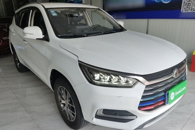 Used BYD Song 2019 1.5TI Manual Smart Connect Enhanced Model Front Right 45 Deg