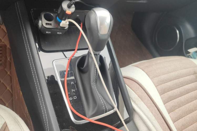 Used BYD Song 2019 1.5TI Automatic Smart Connect Dynamic Model Gear Lever