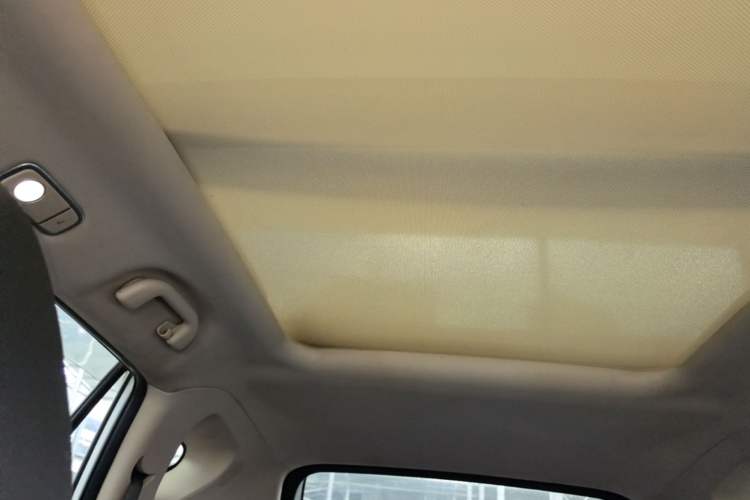 Used BYD Song 2019 1.5TI Automatic Smart Connect Luxe Version Headliner