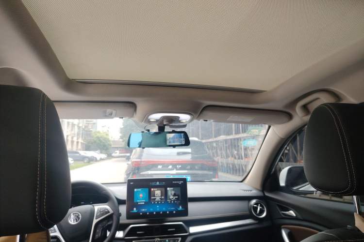 Used BYD Song 2019 1.5TI Manual Smart Connect Enjoyment Model Headliner