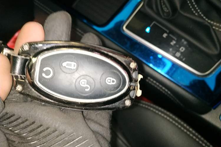 Used BYD Song 2019 1.5TI Automatic Smart Connect Luxurious Edition Interior 1