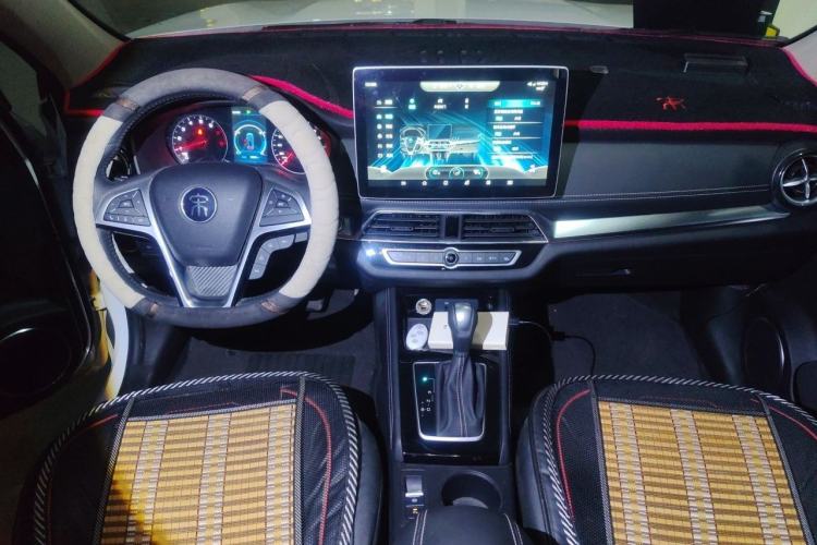 Used BYD Song 2019 1.5TI Automatic Smart Connect Enhanced Version Interior 2