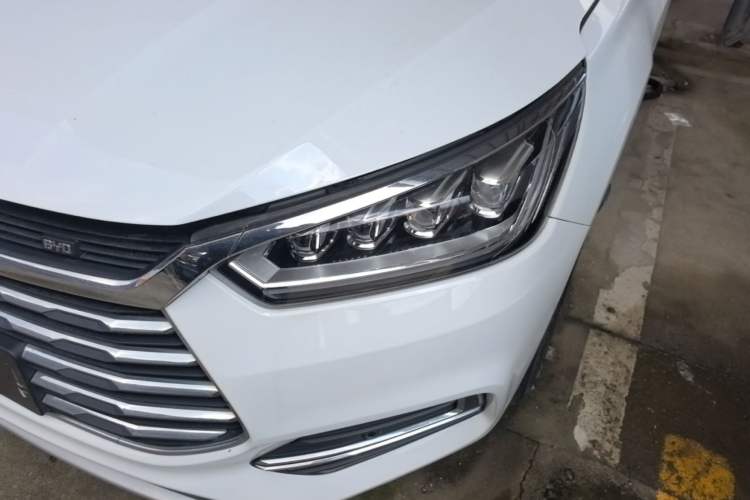 Used BYD Song 2019 1.5TI Automatic Smart Connect Luxe Version Left Front Headlight