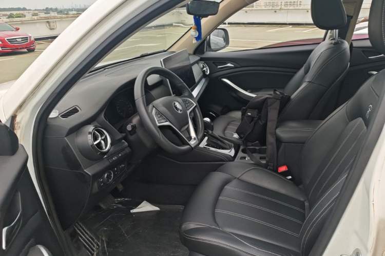 Used BYD Song 2019 1.5TI Automatic Smart Connect Luxe Version Left Front Seat
