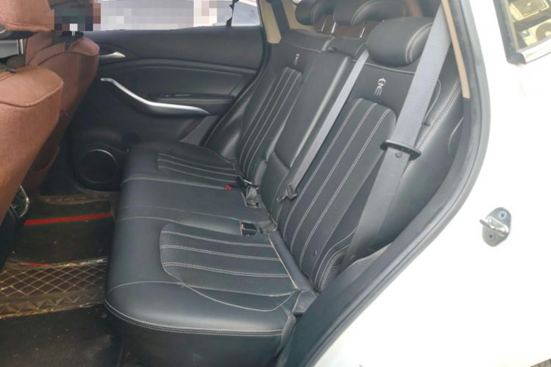 Used BYD Song 2019 1.5TI Automatic Smart Connect Luxe Version Left Rear Seat