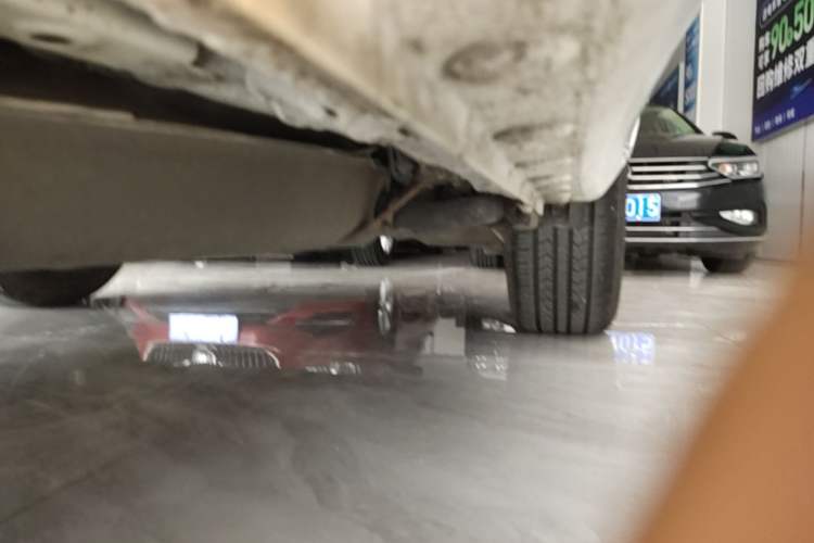 Used BYD Song 2019 1.5TI Manual Smart Connect Enhanced Model Left Side Sill