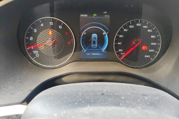 Used BYD Song 2019 1.5TI Automatic Smart Connect Luxe Version Odometer Close Up