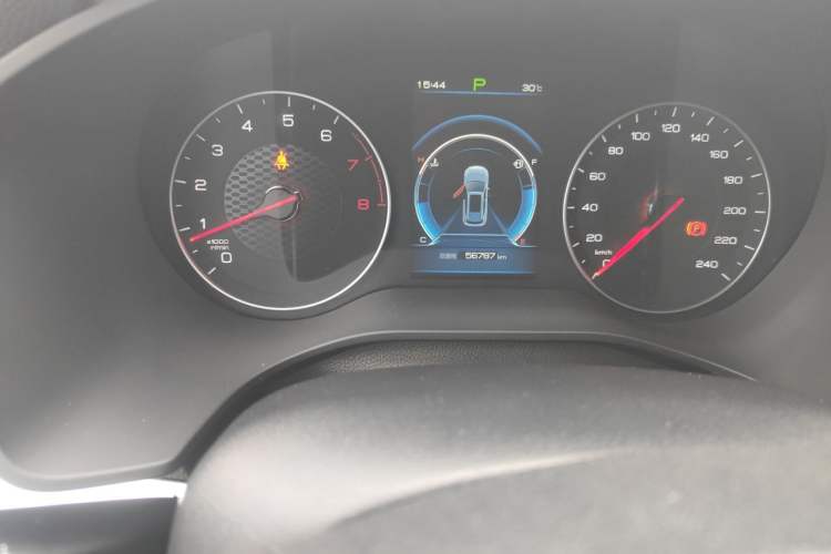 Used BYD Song 2019 1.5TI Automatic Smart Connect Dynamic Model Odometer Close Up
