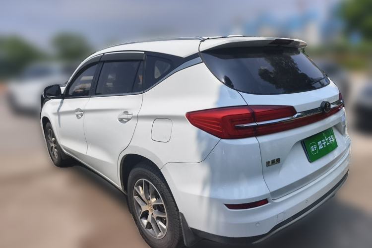 Used BYD Song 2019 1.5TI Manual Smart Connect Enhanced Model Rear Left 45 Deg