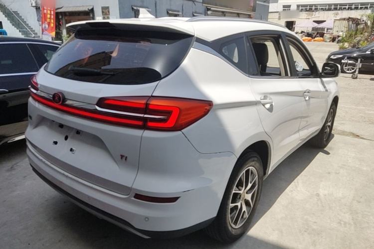 Used BYD Song 2019 1.5TI Manual Smart Connect Enhanced Model Rear Right 45 Deg