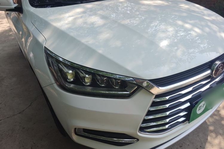 Used BYD Song 2019 1.5TI Automatic Smart Connect Dynamic Model Right Front Headlight