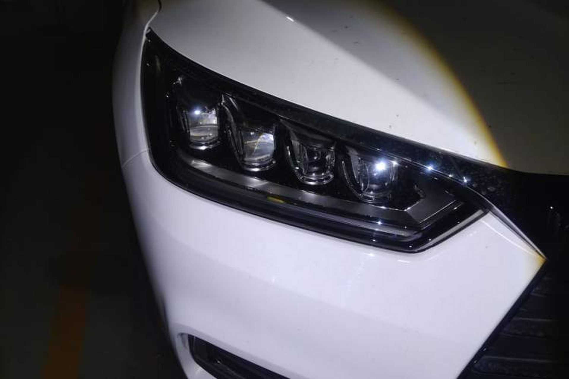Used BYD Song 2019 1.5TI Automatic Smart Connect Enhanced Version Right Front Headlight