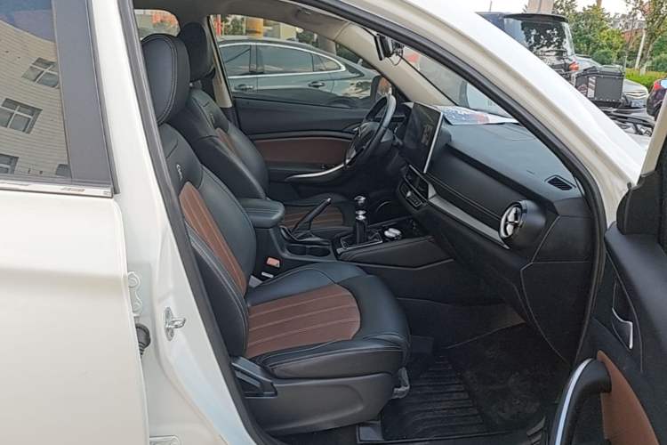 Used BYD Song 2019 1.5TI Manual Smart Connect Enhanced Model Right Front Seat