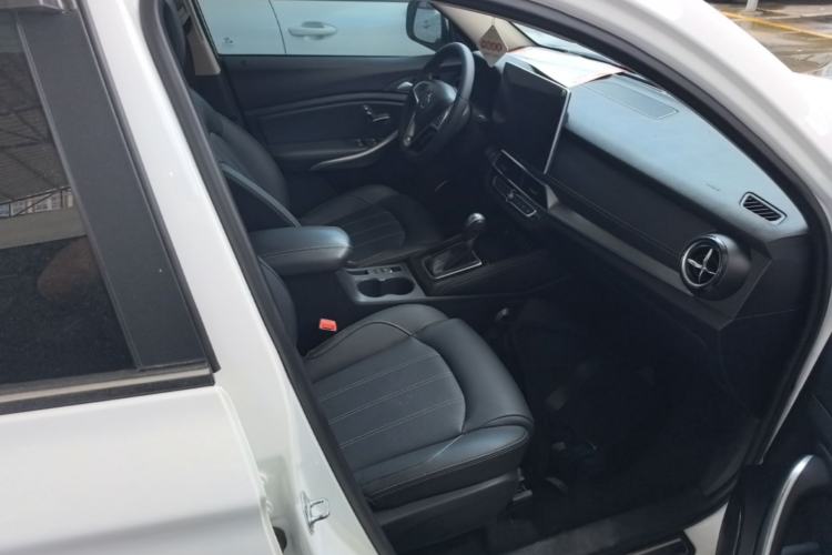 Used BYD Song 2019 1.5TI Automatic Smart Connect Luxe Version Right Front Seat