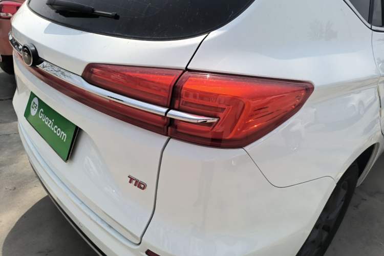 Used BYD Song 2019 1.5TI Automatic Smart Connect Dynamic Model Right Rear Taillight