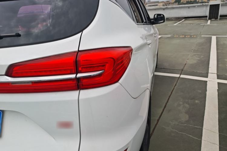 Used BYD Song 2019 1.5TI Automatic Smart Connect Luxe Version Right Rear Taillight