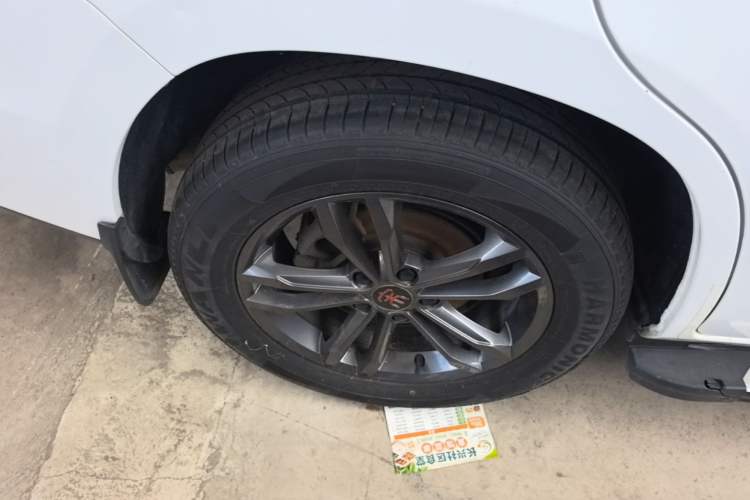 Used BYD Song 2019 1.5TI Automatic Smart Connect Luxe Version Right Rear Wheel Hub