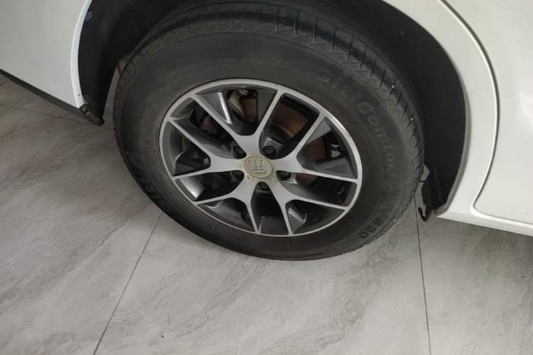 Used BYD Song 2019 1.5TI Manual Smart Connect Enhanced Model Right Rear Wheel Hub