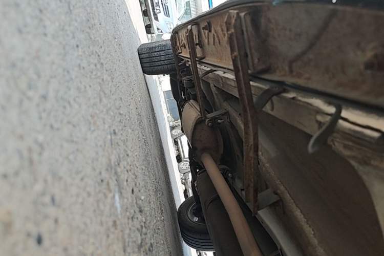 Used BYD Song 2019 1.5TI Manual Smart Connect Enhanced Model Right Side Sill