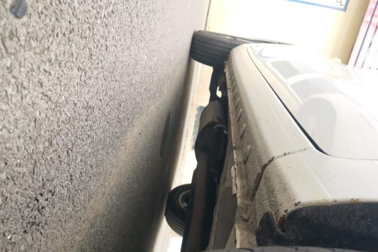 Used BYD Song 2019 1.5TI Automatic Smart Connect Dynamic Model Right Side Sill