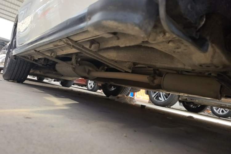 Used BYD Song 2019 1.5TI Automatic Smart Connect Luxe Version Right Side Sill