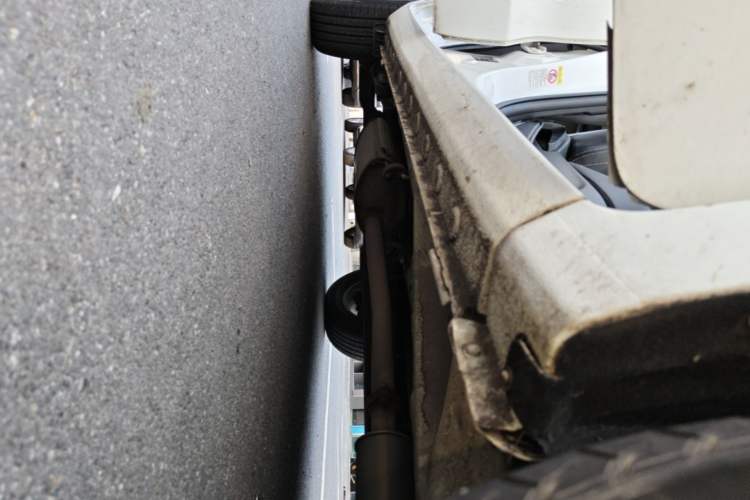 Used BYD Song 2019 1.5TI Automatic Smart Connect Dynamic Model Right Side Sill