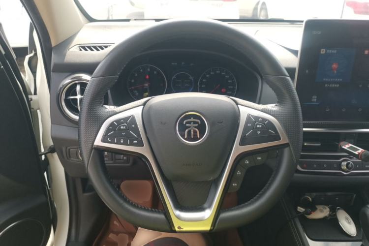 Used BYD Song 2019 1.5TI Automatic Smart Connect Dynamic Model Steering Wheel