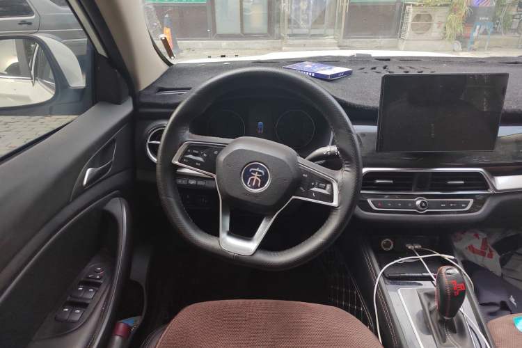 Used BYD Song 2019 1.5TI Automatic Smart Connect Luxurious Edition Steering Wheel