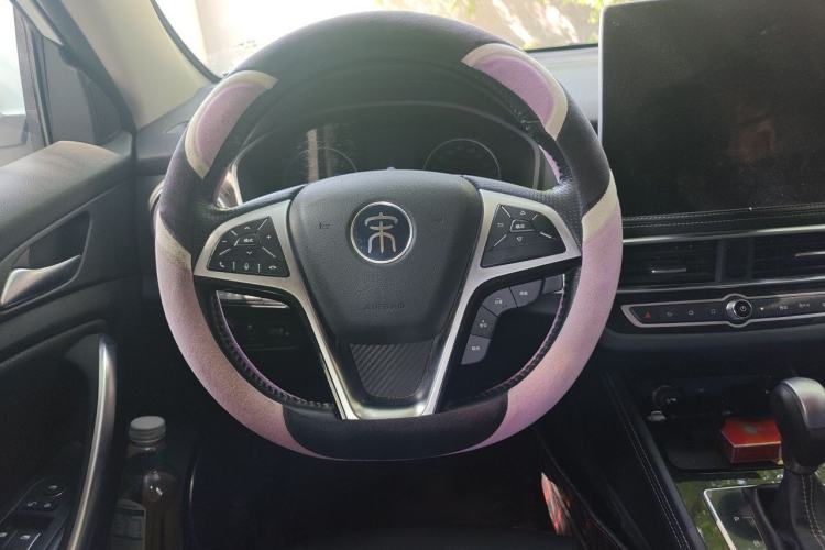 Used BYD Song 2019 1.5TI Automatic Smart Connect Dynamic Model Steering Wheel