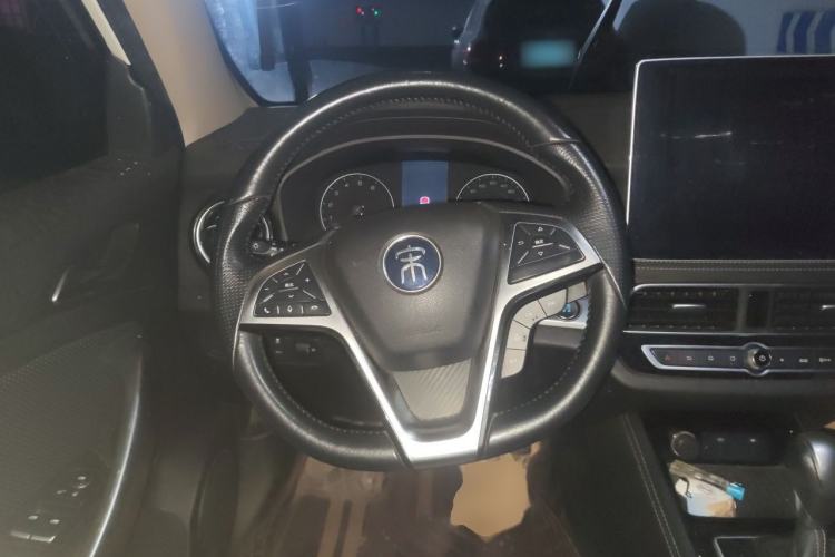 Used BYD Song 2019 1.5TI Automatic Smart Connect Dynamic Model Steering Wheel