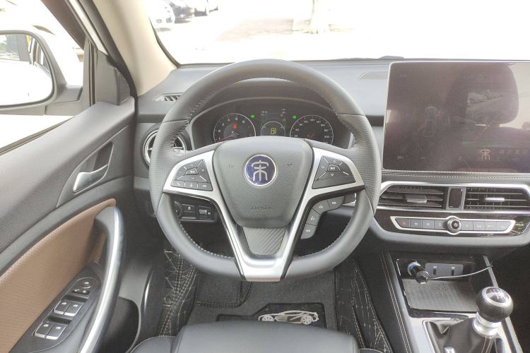 Used BYD Song 2019 1.5TI Manual Smart Connect Enhanced Model Steering Wheel