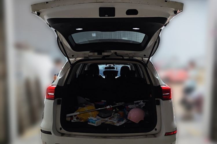 Used BYD Song 2019 1.5TI Manual Smart Connect Enhanced Model Trunk