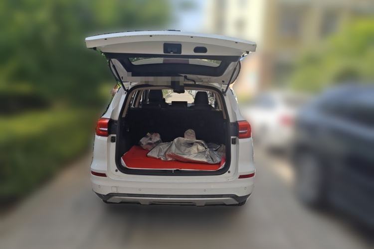 Used BYD Song 2019 1.5TI Automatic Smart Connect Luxurious Edition Trunk