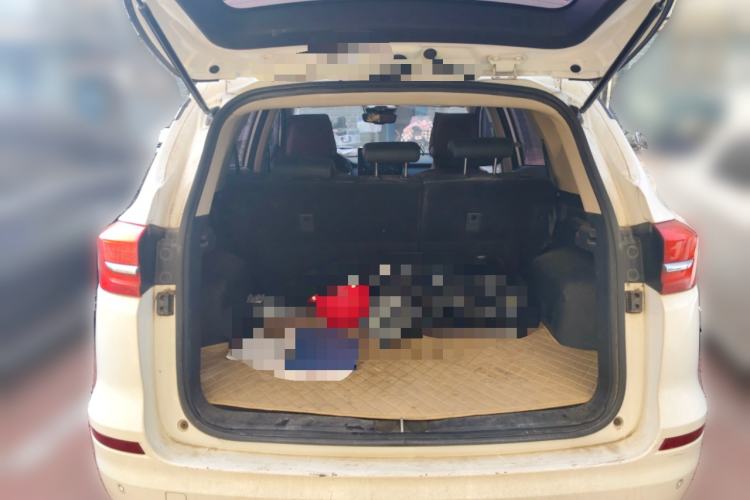 Used BYD Song 2019 1.5TI Automatic Smart Connect Luxe Version Trunk