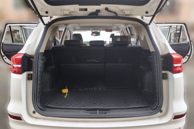 Used BYD Song 2019 1.5TI Automatic Smart Connect Luxe Version Trunk