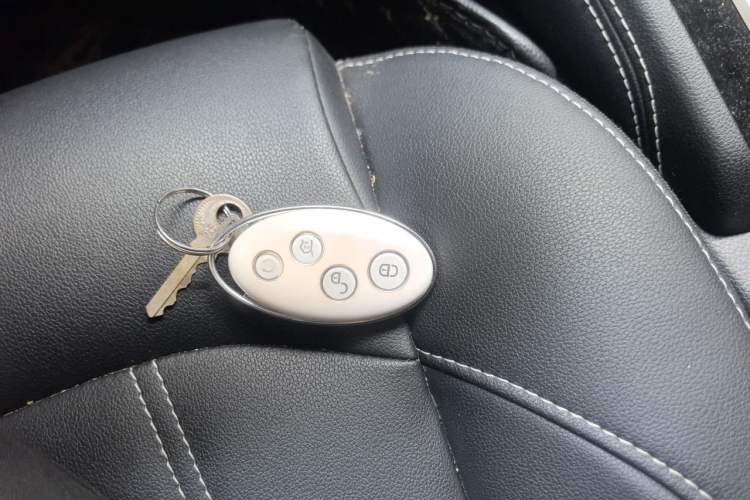 Used BYD Song 2019 1.5TI Automatic Smart Connect Luxurious Edition Vehicle Key