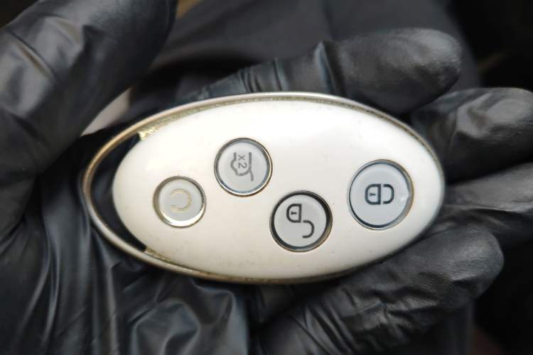 Used BYD Song 2019 1.5TI Automatic Smart Connect Luxe Version Vehicle Key