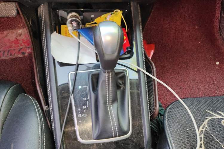 Used BYD Song 2019 1.5TI Automatic Smart Connect Dynamic Model Gear Lever